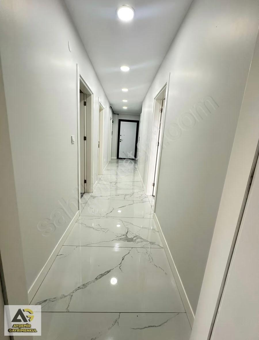 Kiralık Havuzlu 3+1 Daire - Görsel 15