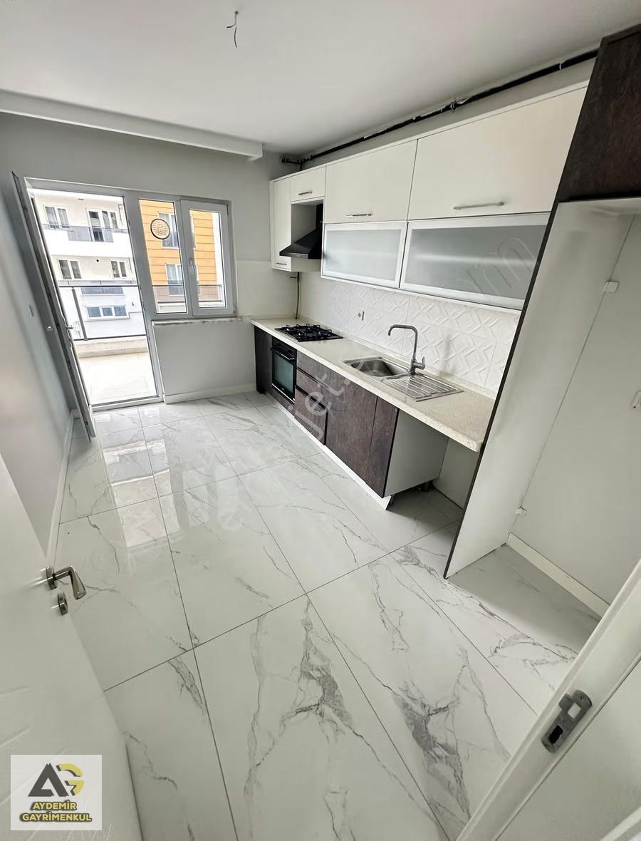 Kiralık Havuzlu 3+1 Daire - Görsel 20
