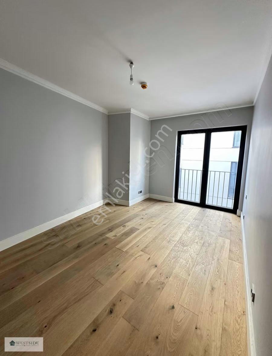 Beyoğlu Taksim 360'ta Hilton Sokağı 2+1 Balkonlu 130m2 Satılık - Görsel 9