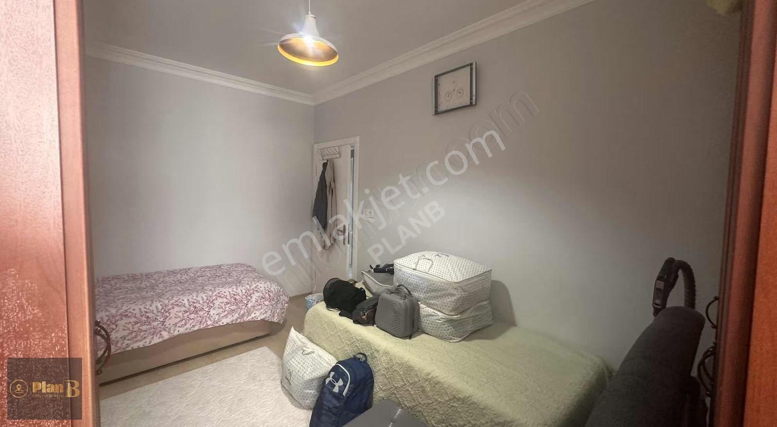 İzmit Yahyakaptan Grişi Mars Avm Yanı Site İçi 3+1 Arakat Daire - Görsel 32
