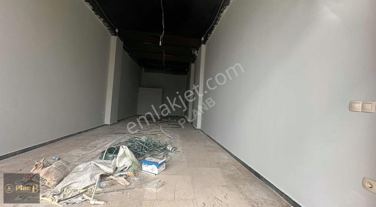 Turan Güneş Caddesinde Cadde Üzeri Satılık 60 M² Hazır İş Yeri - Görsel 3