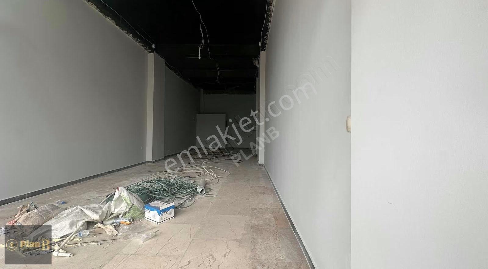 Turan Güneş Caddesinde Cadde Üzeri Satılık 60 M² Hazır İş Yeri - Görsel 4