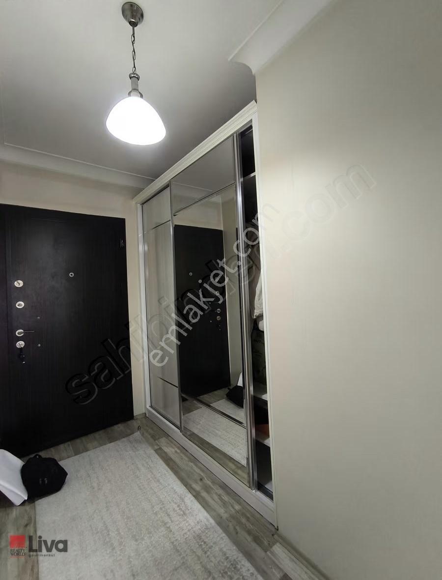 Rw Liva'dan Üniversite Yakın Soma Cad.üstü Satılık 1+1 Daire - Görsel 8