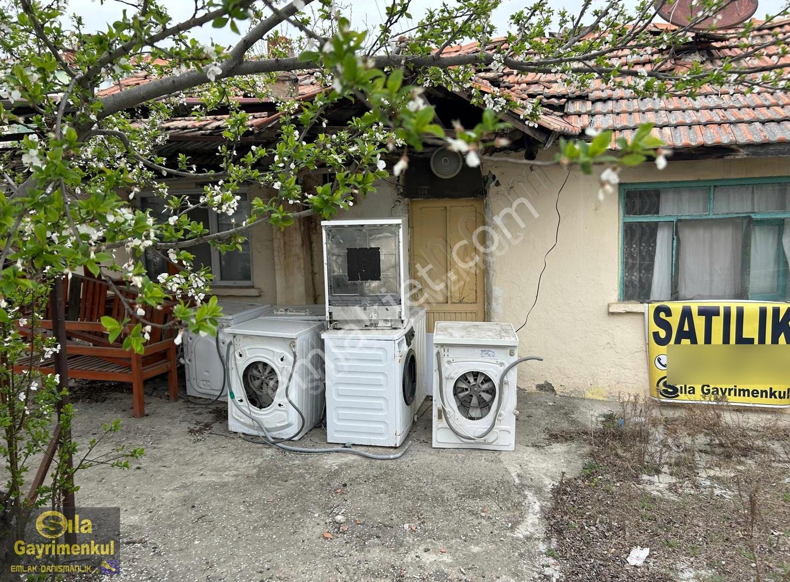 Sıla Gayrmenkulden(köşe Arsa)elektriği,suyu Aktif Yapı Ve Arsası - Görsel 8