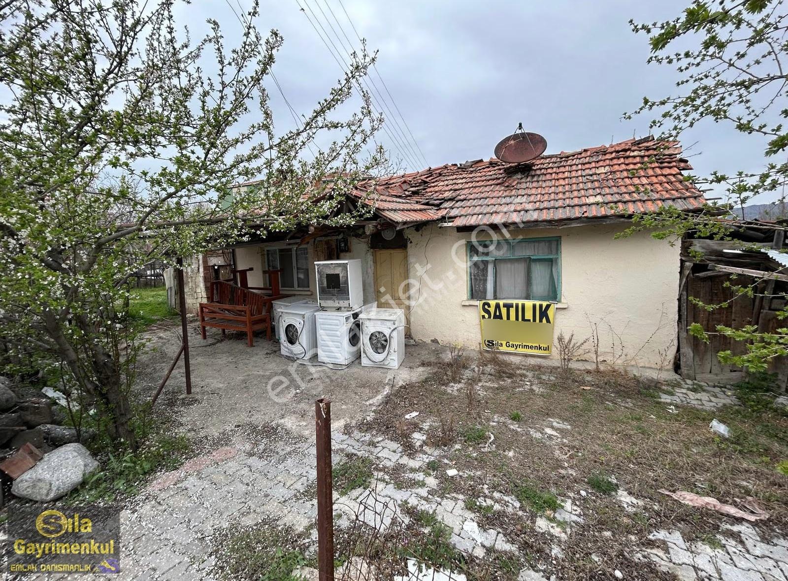 Sıla Gayrmenkulden(köşe Arsa)elektriği,suyu Aktif Yapı Ve Arsası - Görsel 12