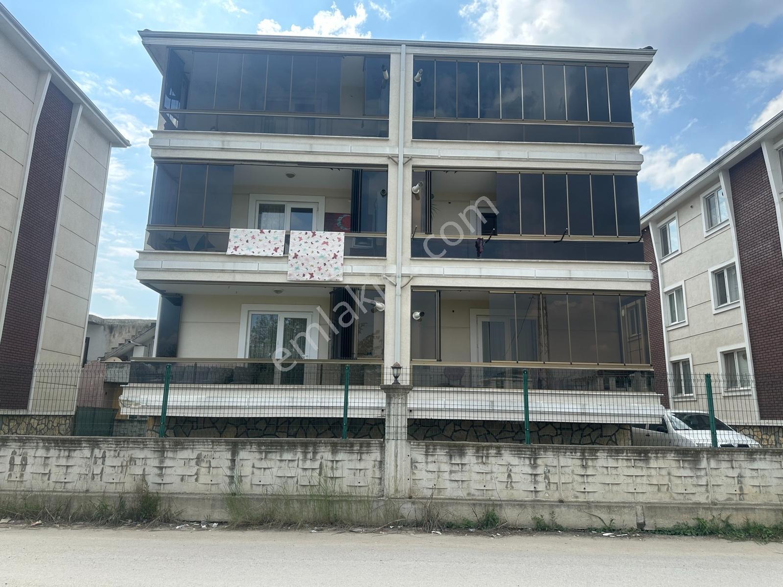 Sakarya 1. Org. Sanayi Bölgesine Yakın Konumda Satılık Daire