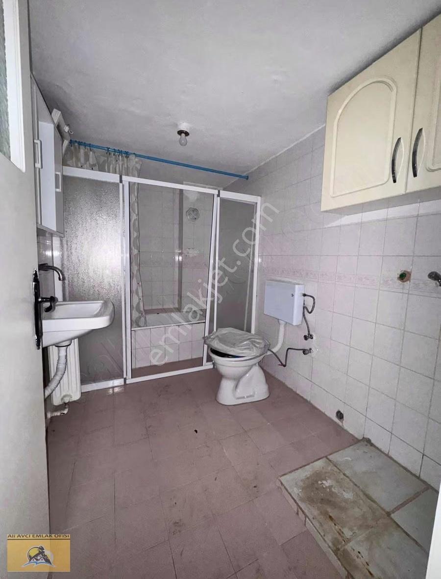 Ünlükent Sitesinde 3+1 Doğalgaz'lı Ara Kat Daire - Görsel 5