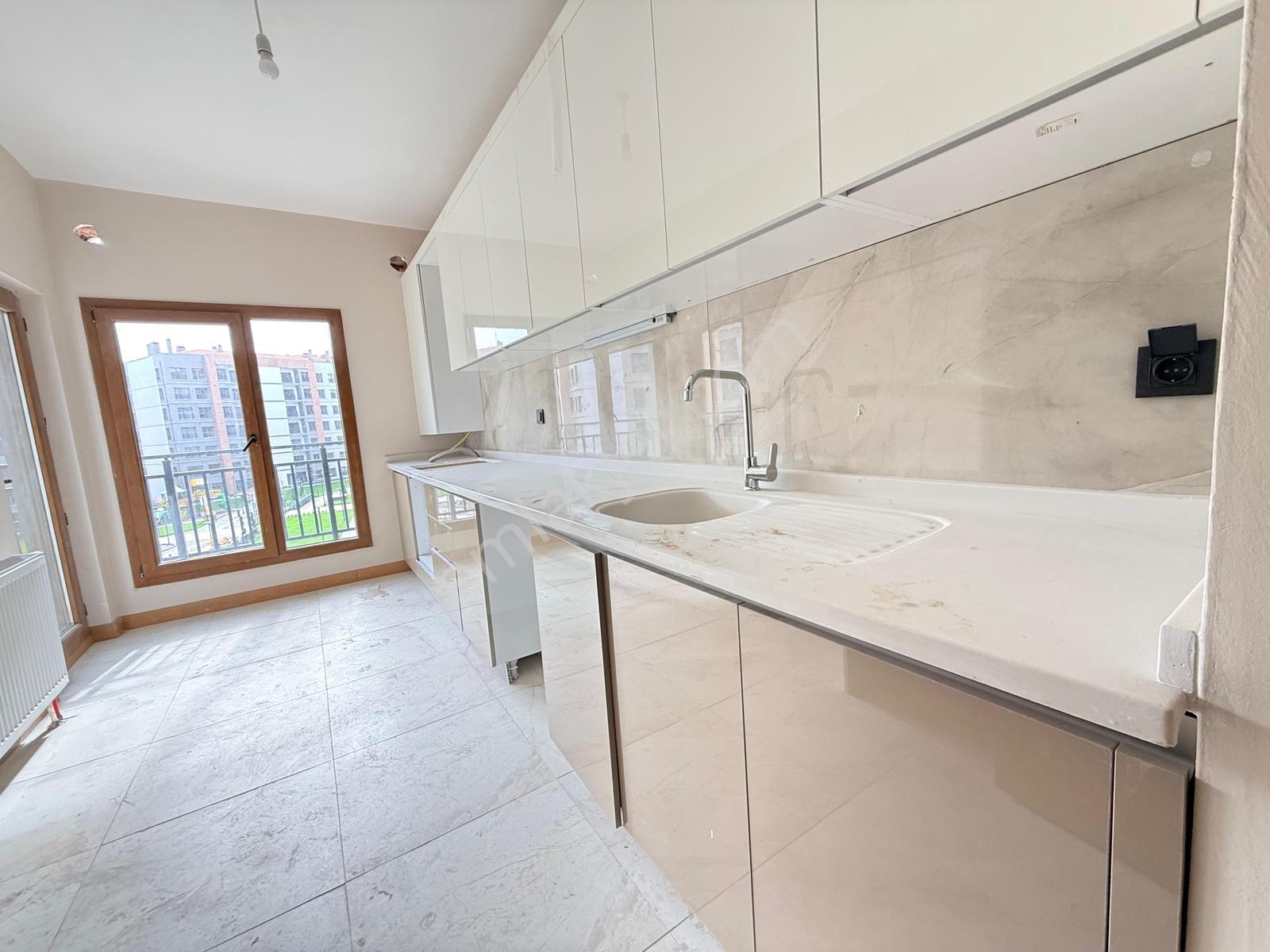 Kağıthane Merkez Mh. Toki Hizmet Sitesi 2+1 Satılık Daire - Görsel 35