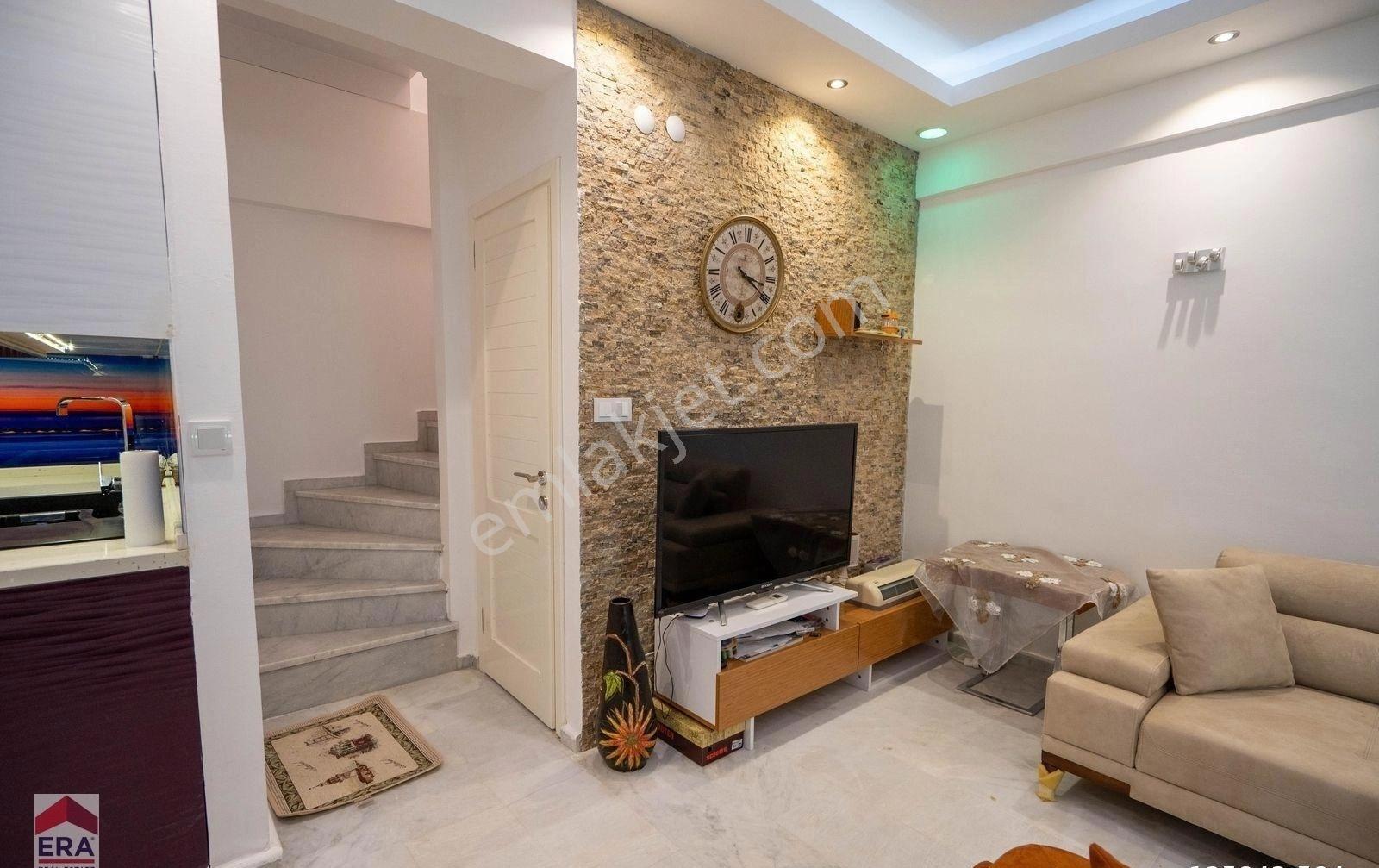 Datça Zarbun Sitesinde Denize Sıfır, Havuzlu 2+1 Satılık Villa - Görsel 8