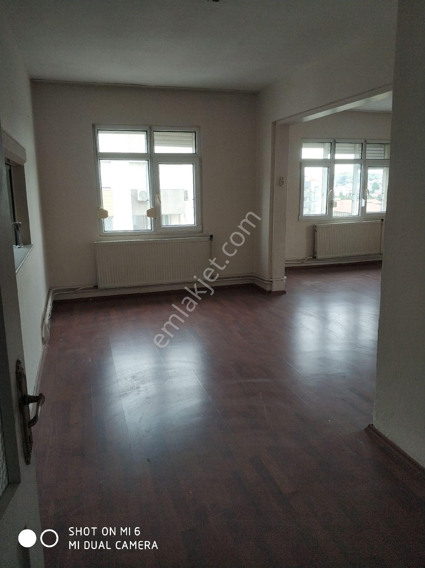 Duyar Emlak'tan Maltepe Mh.de Millet Bahçesi Manzaralı Kiralık Daire - Görsel 14