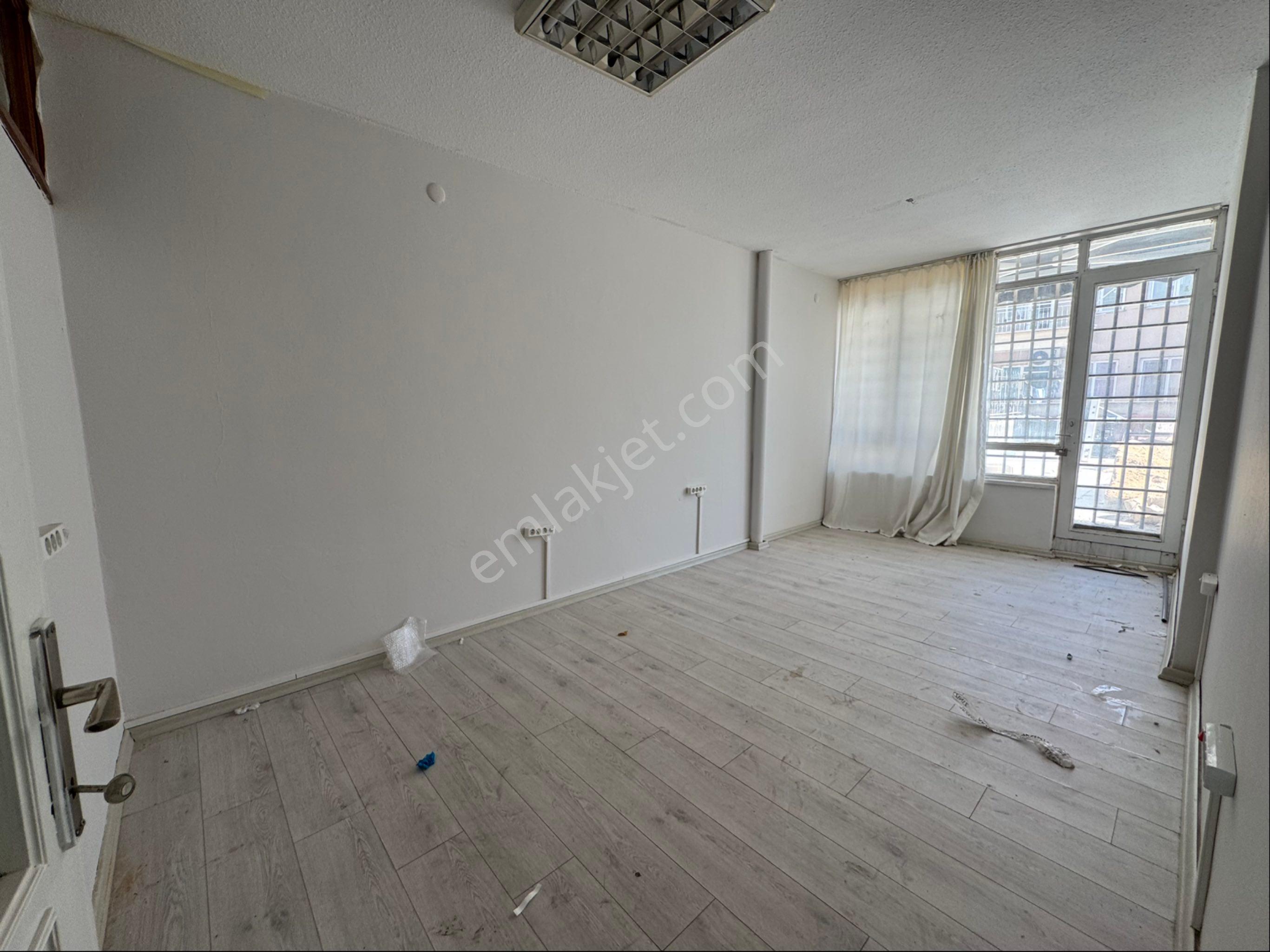 Turvilla'dan Muratpaşa Kızılsaray'da 2+1 Kiralık Ofis - Görsel 6