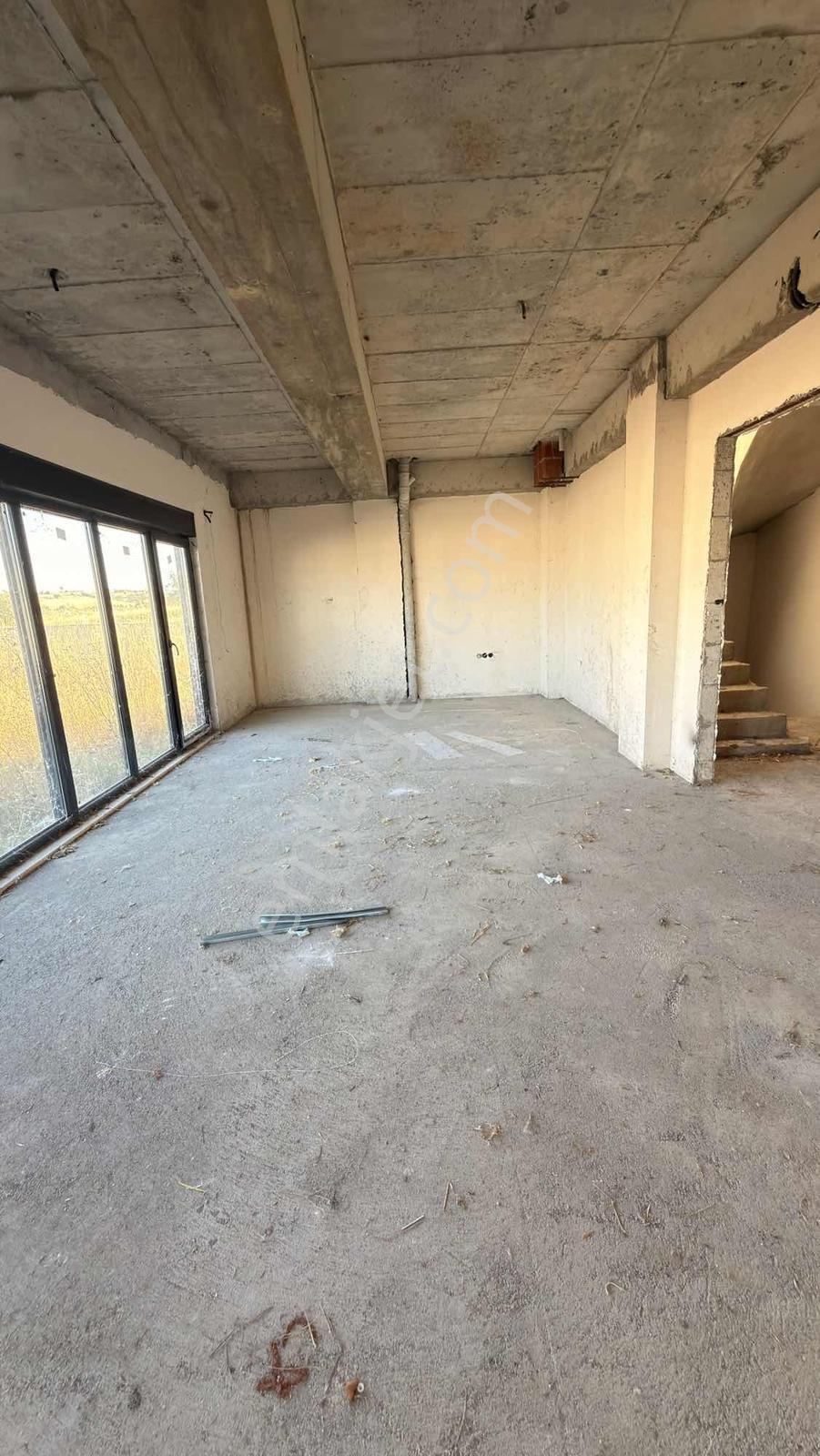 Al-sata Uygun Naipli'de Site İçinde Acil Satılık 4+1 Villa - Görsel 10