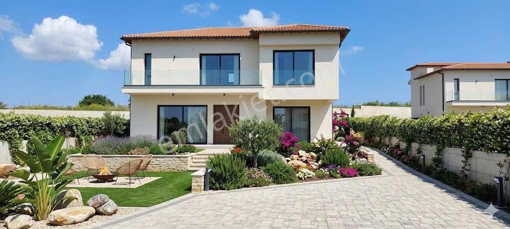 Al-sata Uygun Naipli'de Site İçinde Acil Satılık 4+1 Villa - Görsel 23