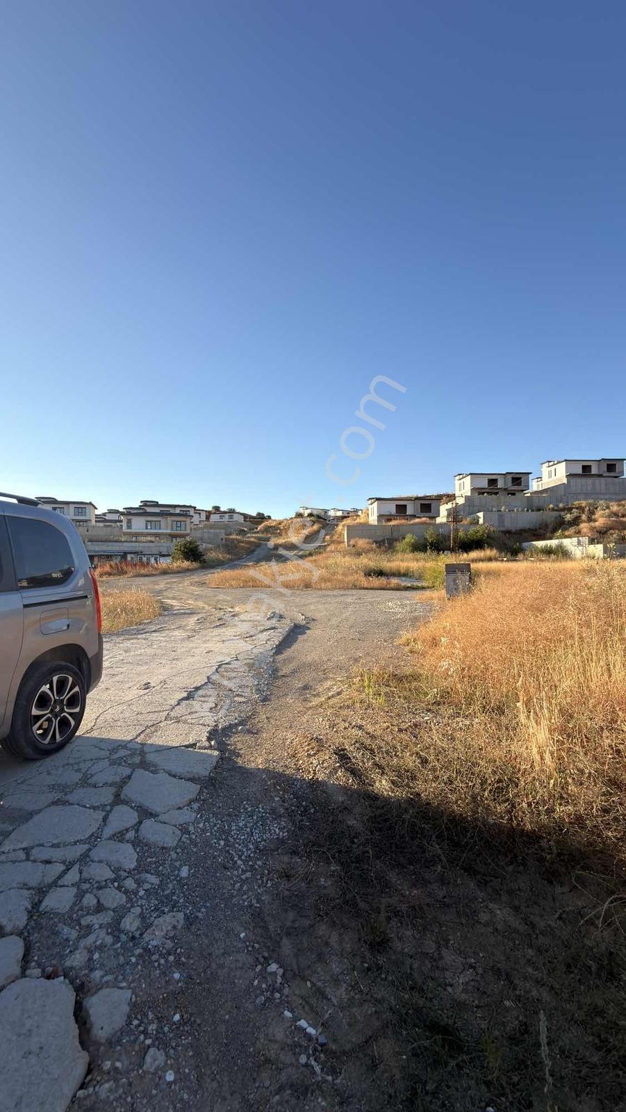 Al-sata Uygun Naipli'de Site İçinde Acil Satılık 4+1 Villa - Görsel 3