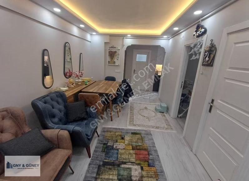 Güney Emlak'tan Yedikule'de 2+1 88 M2 3.kat Satılık Daire - Görsel 12