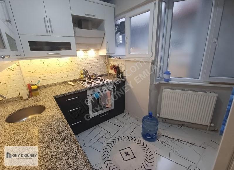 Güney Emlak'tan Yedikule'de 2+1 88 M2 3.kat Satılık Daire - Görsel 9