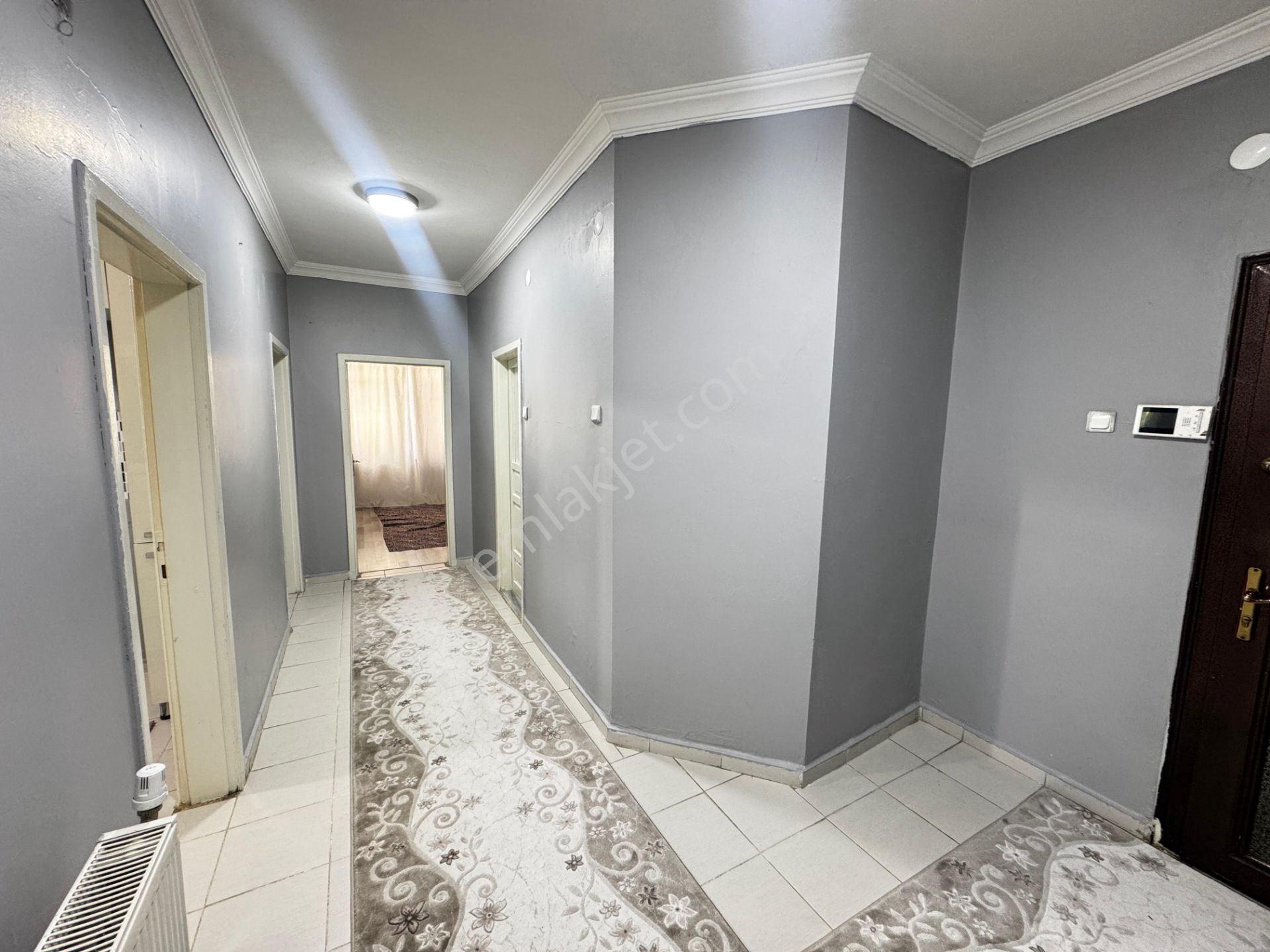 Batman'da Hastane Karşısı Satılık 3+1 Daire (120m² Net) - Görsel 12