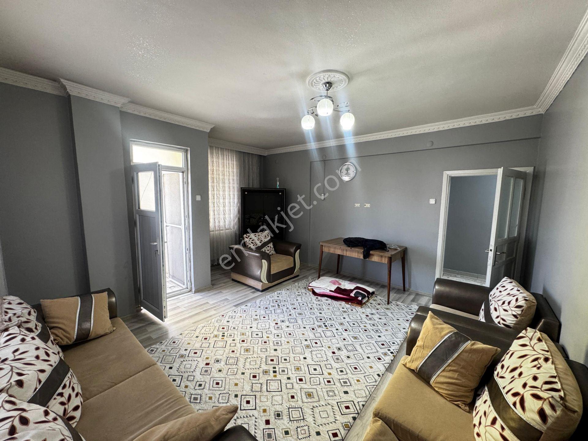 Batman'da Hastane Karşısı Satılık 3+1 Daire (120m² Net) - Görsel 2