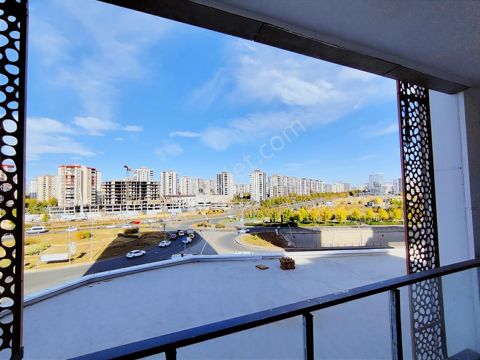 Centrepol 75 Kavşağında Kiralık 2+1 Ofis - Görsel 8