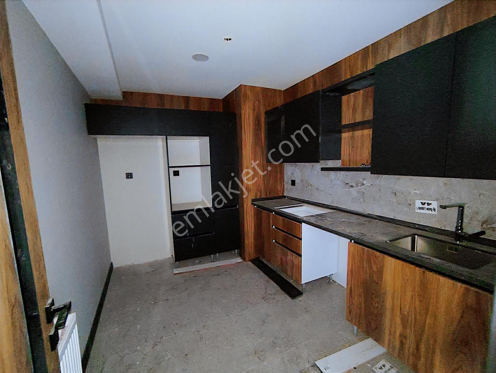 Centrepol 75 Kavşağında Kiralık 2+1 Ofis - Görsel 6