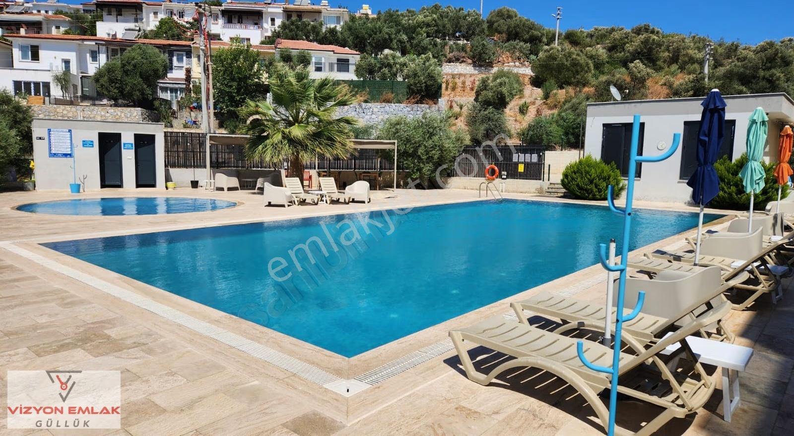 Milas Güllükte Deniz Manzaralı Müstakil Havuzlu Satılık Villa - Görsel 14