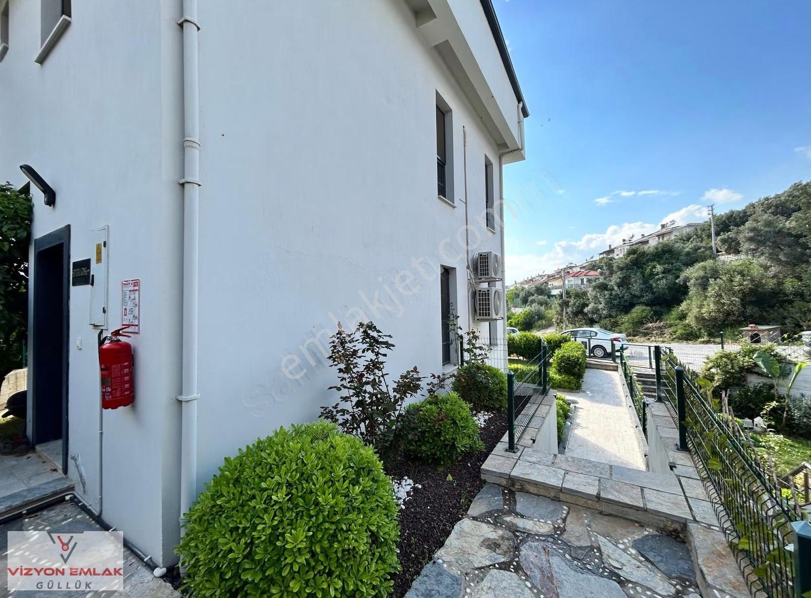 Milas Güllükte Deniz Manzaralı Müstakil Havuzlu Satılık Villa - Görsel 4