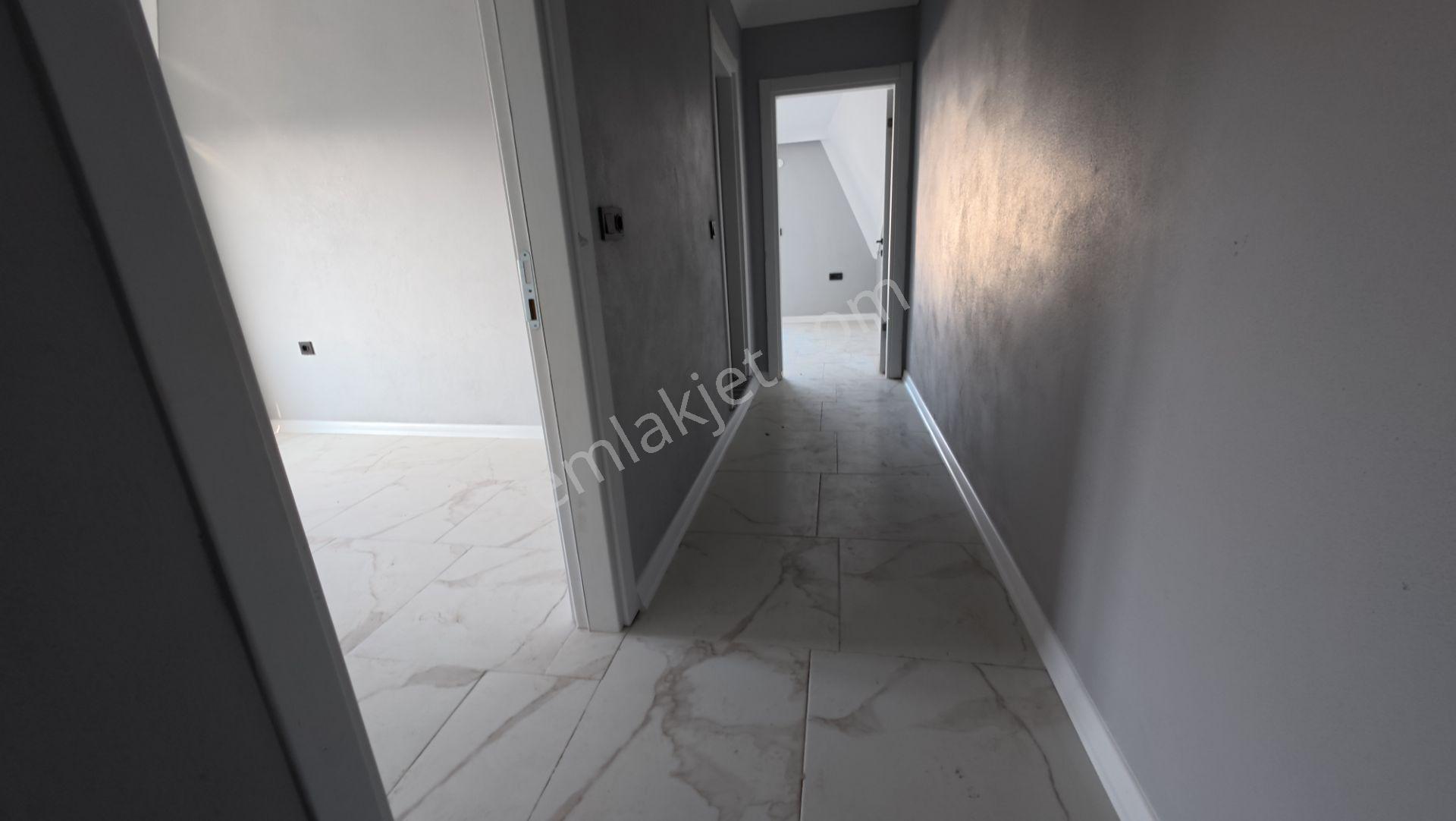 Sakarya Kocaali'de Hastaneye Yakın Bahçeli Kaçırılmayacak 4+1 Villa - Görsel 27