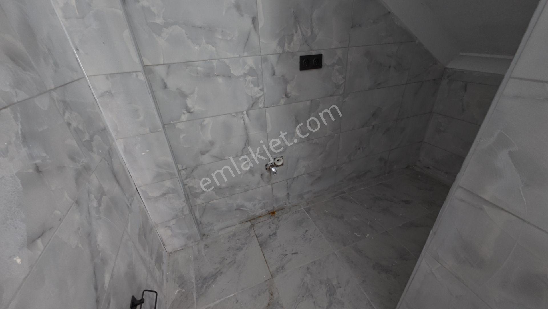 Sakarya Kocaali'de Hastaneye Yakın Bahçeli Kaçırılmayacak 4+1 Villa - Görsel 19
