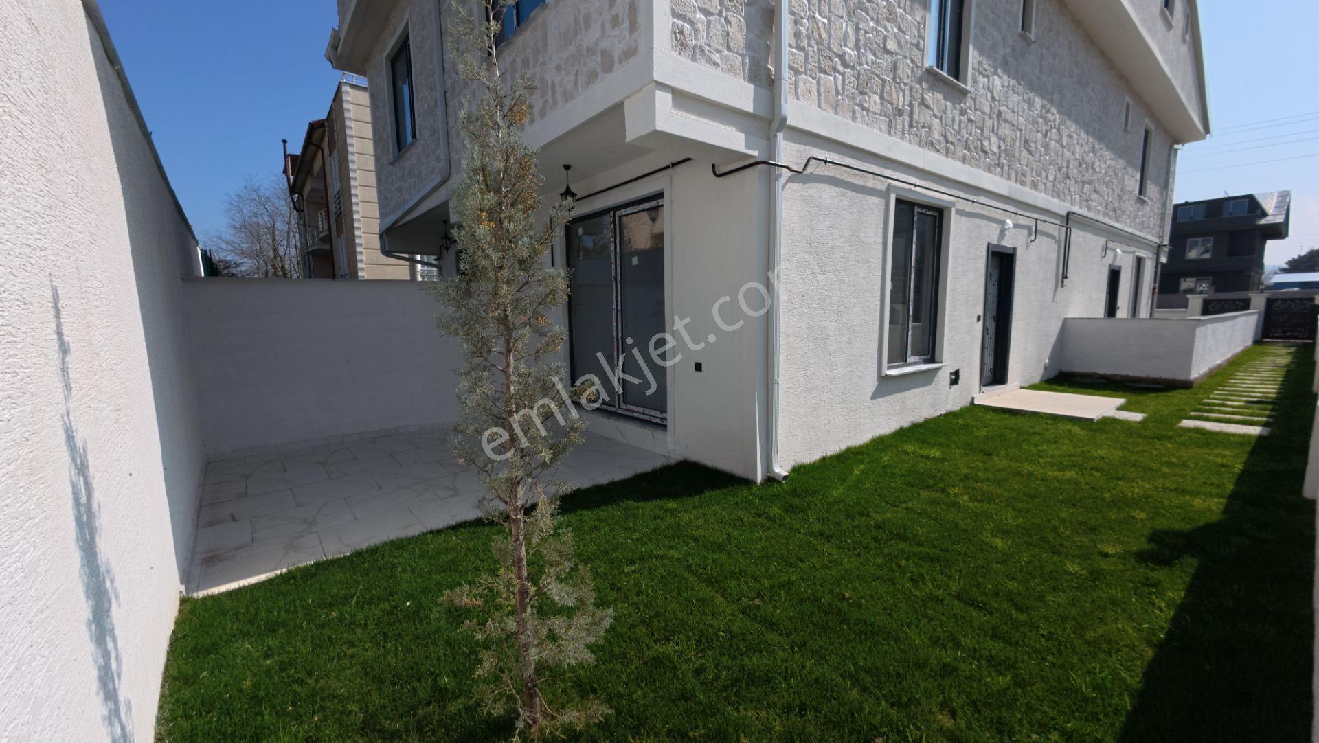 Sakarya Kocaali'de Hastaneye Yakın Bahçeli Kaçırılmayacak 4+1 Villa - Görsel 8