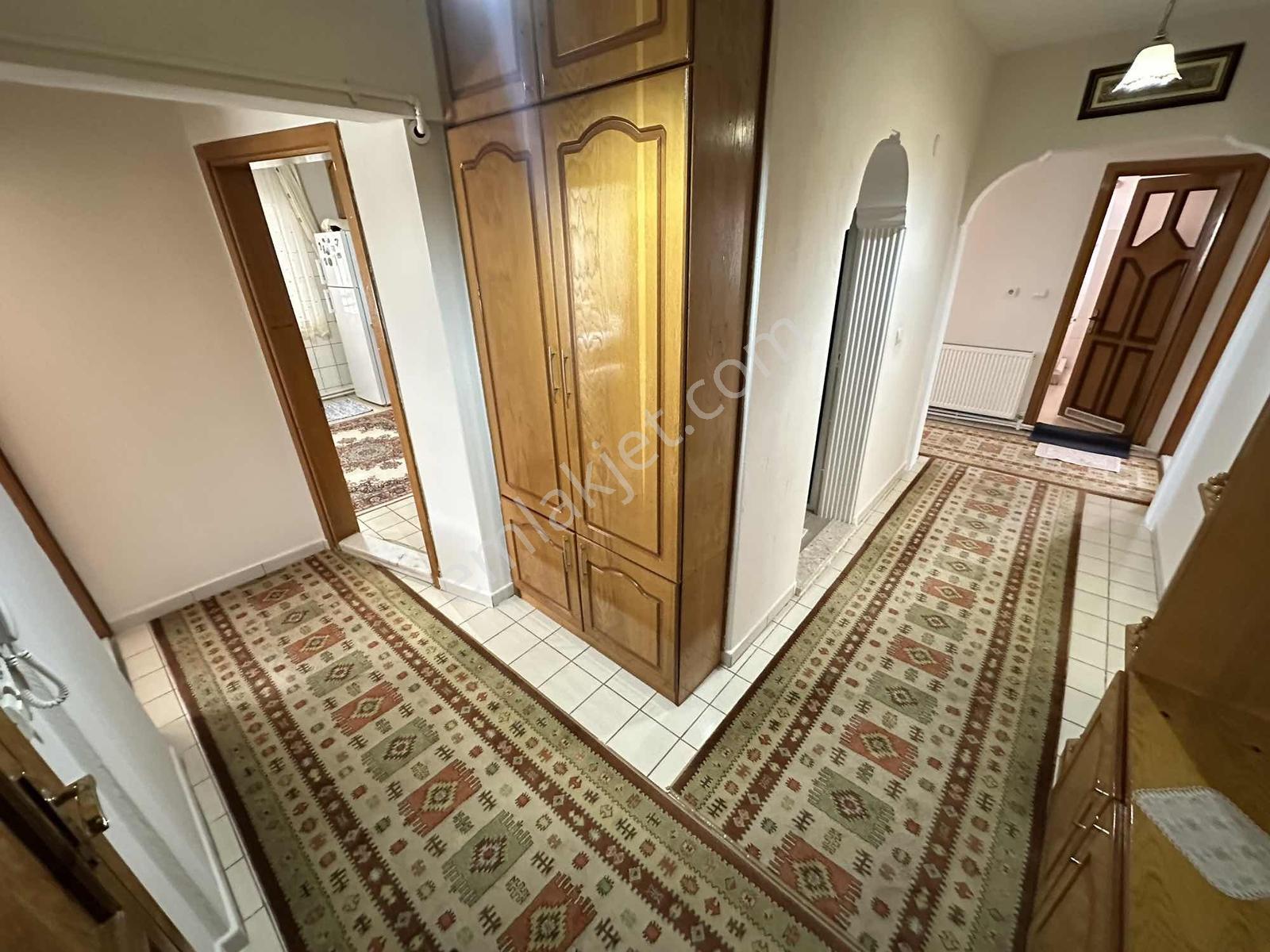 Full Kredili Cadde Üzeri 3+1 170 M2 - Görsel 7