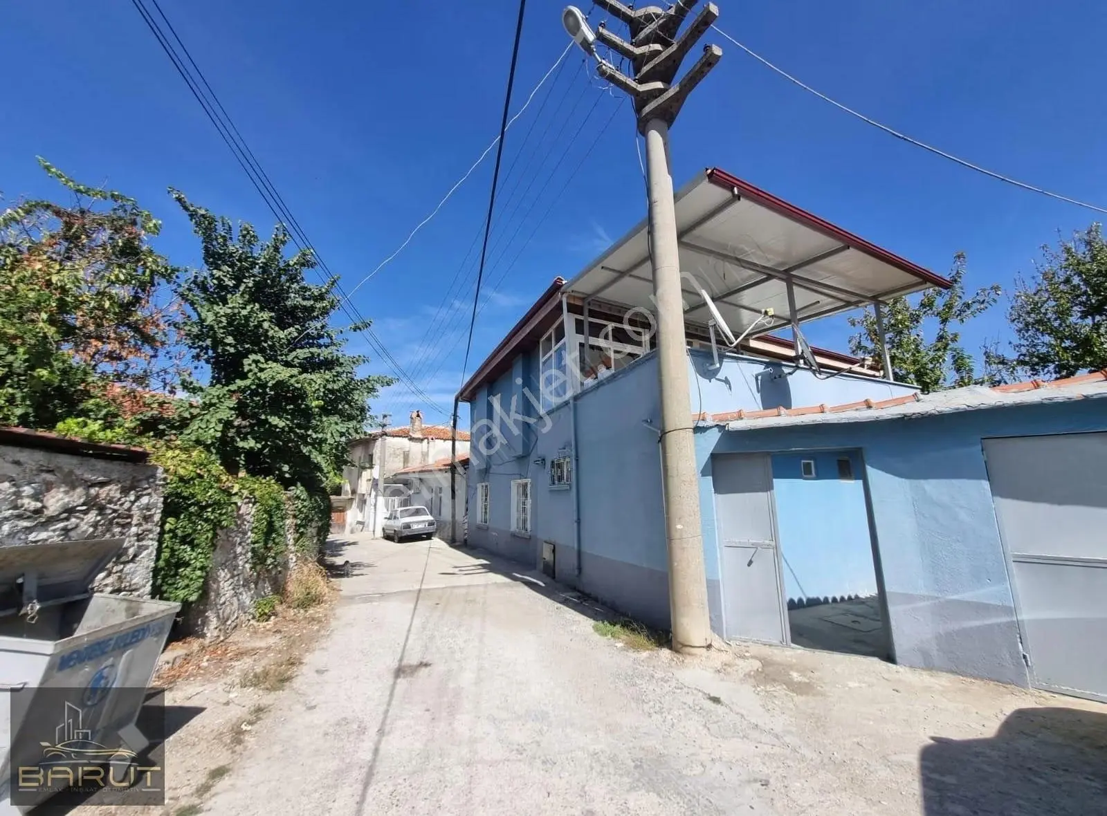 Muğla Yeşilyurt'ta Köy Merkezinde 2 Daireli Müstakil Ev