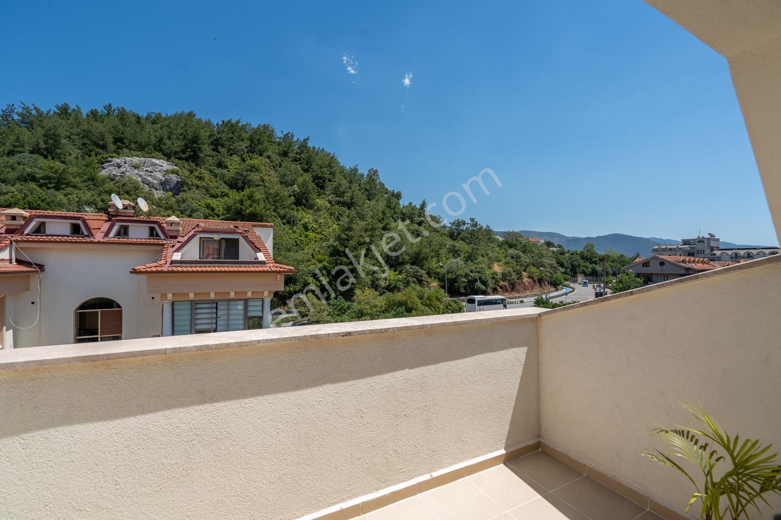 Marmaris Camiavluda Havuzlu Sitede Masrafsız Satılık3+1dubleks - Görsel 33