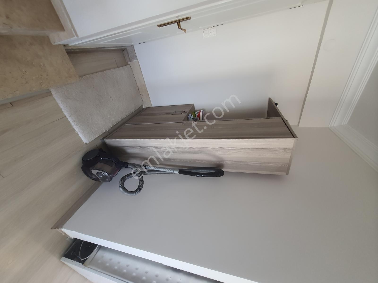 Deniz Ve Körfez Manzaralı Eşyalı Satılık Mustakil Yazlık Villa - Görsel 21