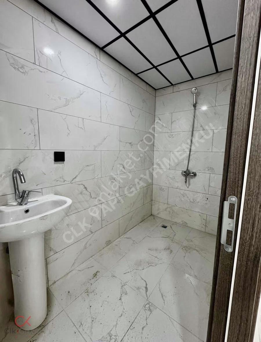 Clk'dan Cunudiye'de Satılık 3+1 Daire Merkezi, 140m²,otoparklı - Görsel 2