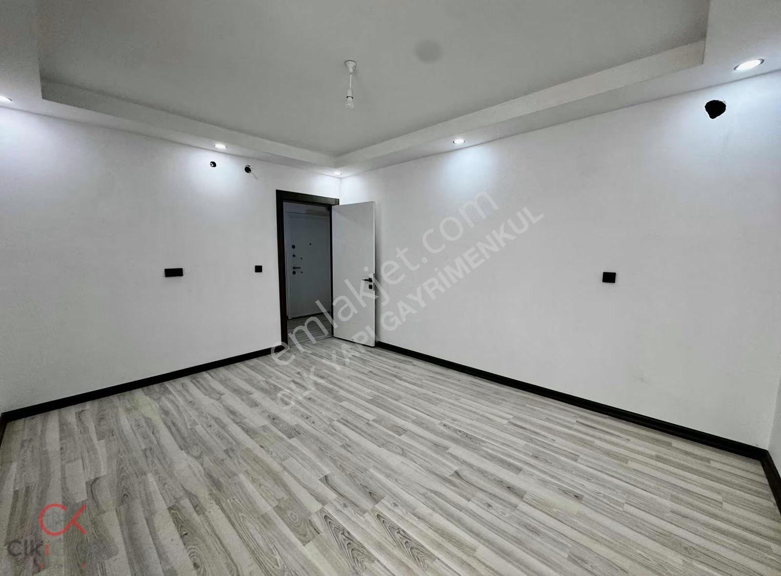 Clk'dan Cunudiye'de Satılık 3+1 Daire Merkezi, 140m²,otoparklı - Görsel 17