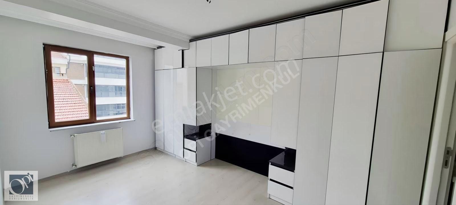 Batıkent Ümit Hastanesi Yakını Ara Kat 3+1 Balkonlu Garajlıdaire - Görsel 23