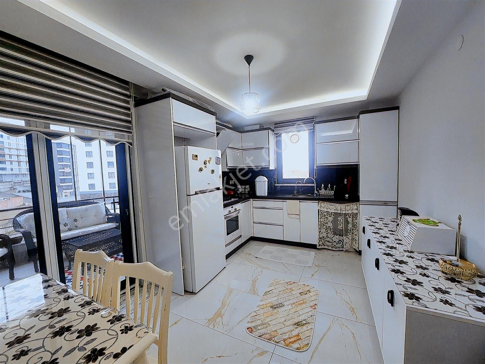 Dere Gayrimenkulden Eşyalı Satılık Deniz Manzaralı 3+1 Daire - Görsel 10