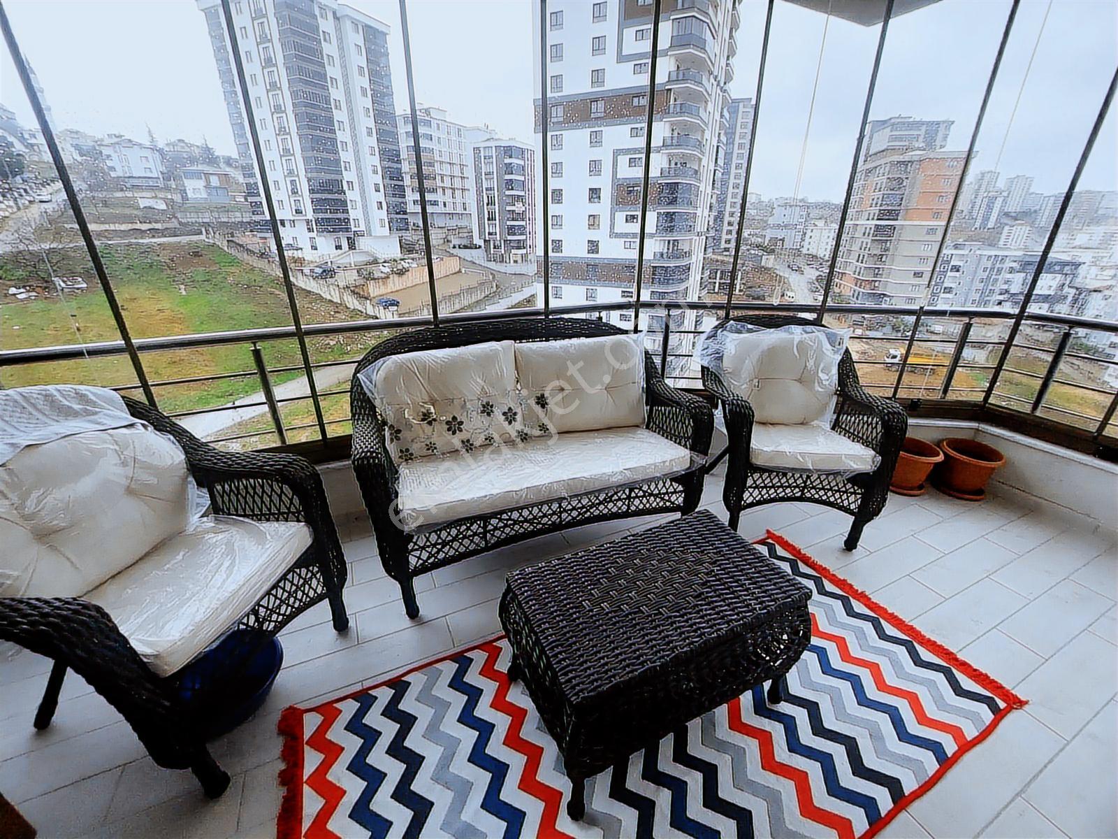 Dere Gayrimenkulden Eşyalı Satılık Deniz Manzaralı 3+1 Daire - Görsel 6
