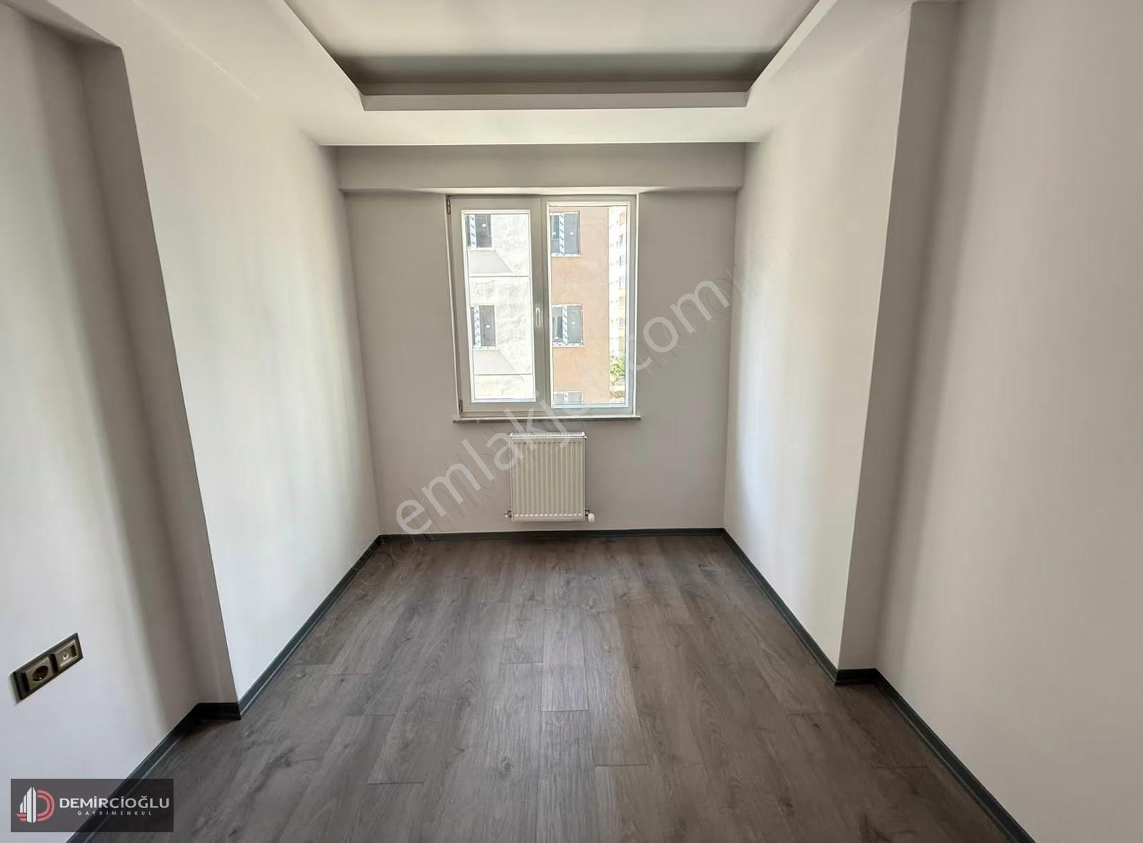 Atatarük Bulvarında Kiralık Sıfır 3+1 Daire - Görsel 11