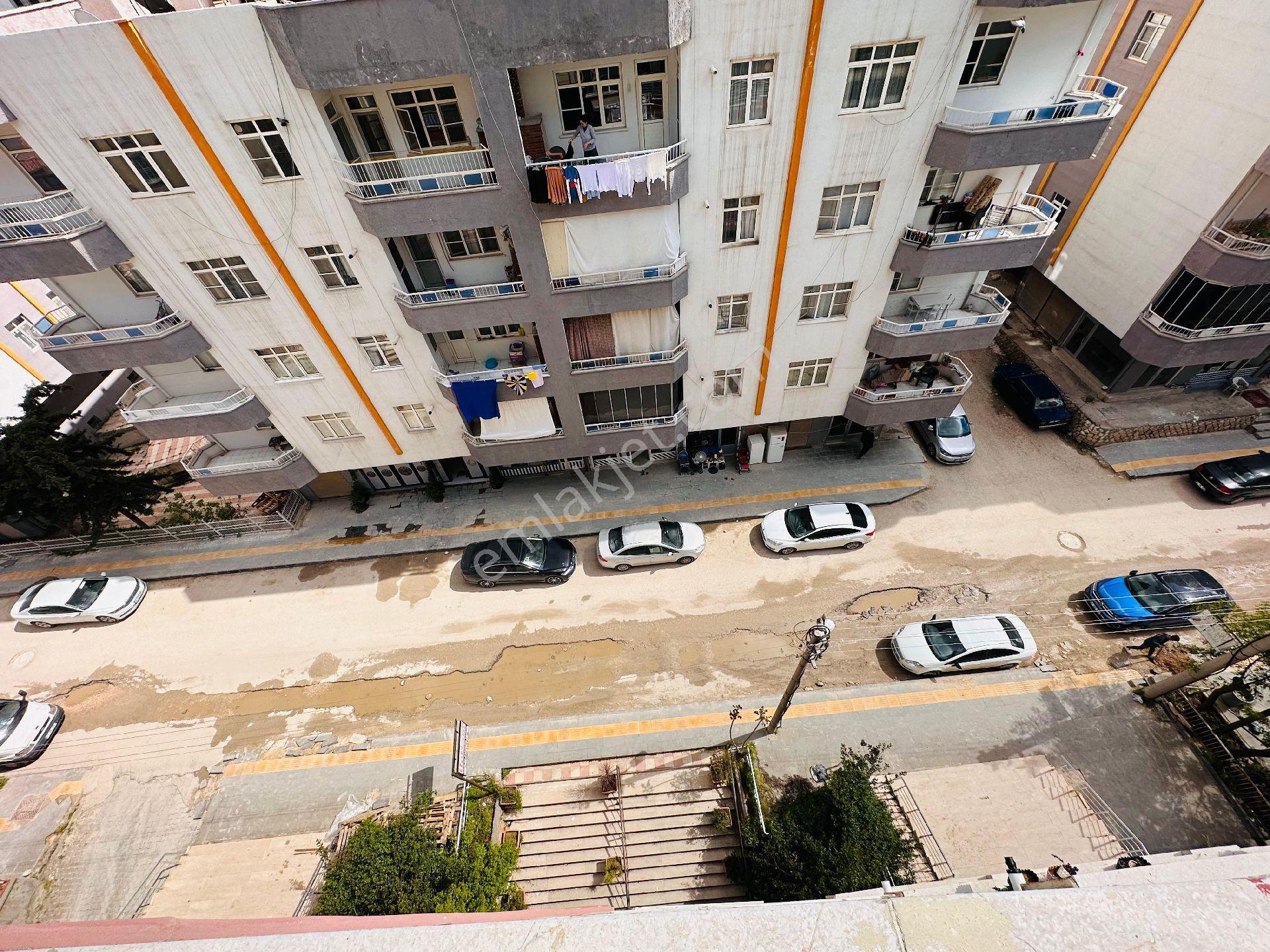 Dinç Emlaktan Kiralık 4+1 Daire Park Hastane Konumlu - Görsel 27