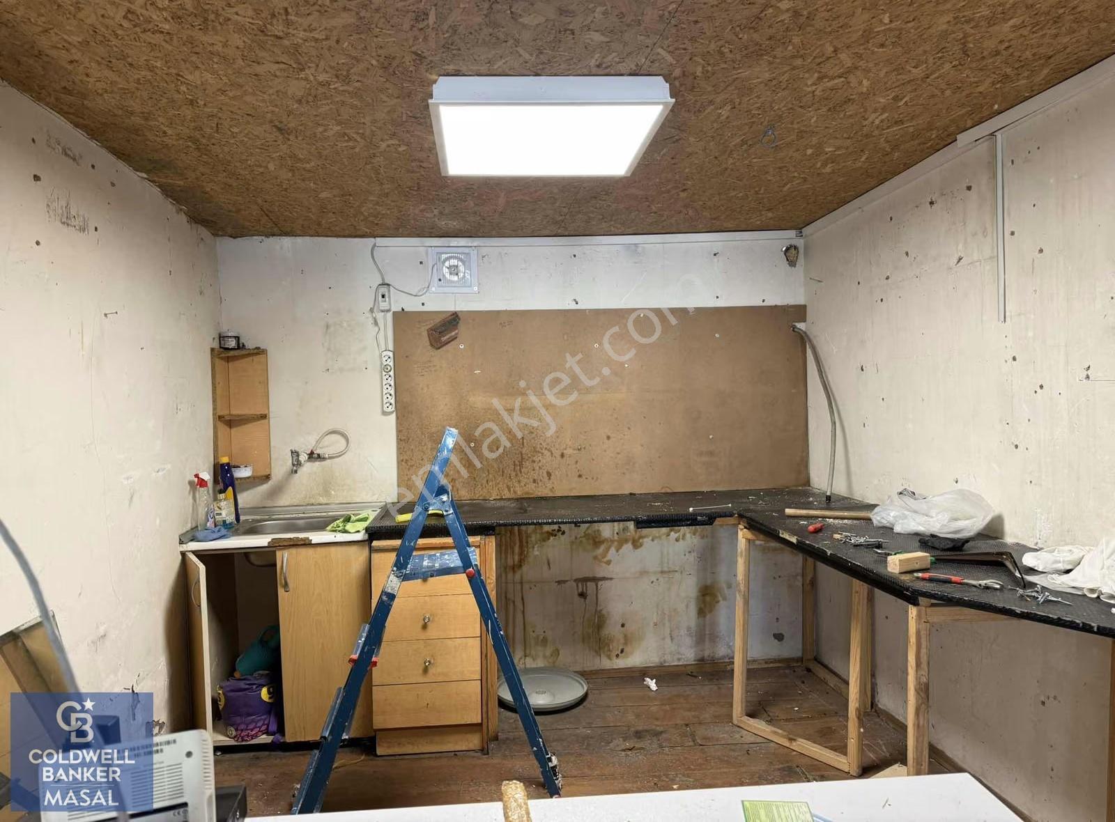 Namık Kemalde Ana Caddeye Yakın 30 M2 Dükkan - Görsel 13