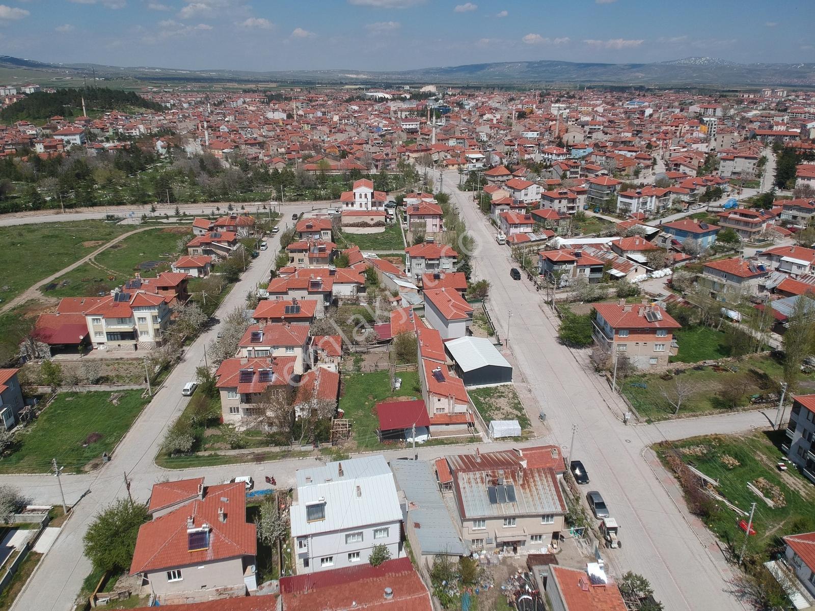 İlbey // Şuhut Zafer Mahallesi Aydın Caddesi Üzerinde 443m² Arsa - Görsel 6