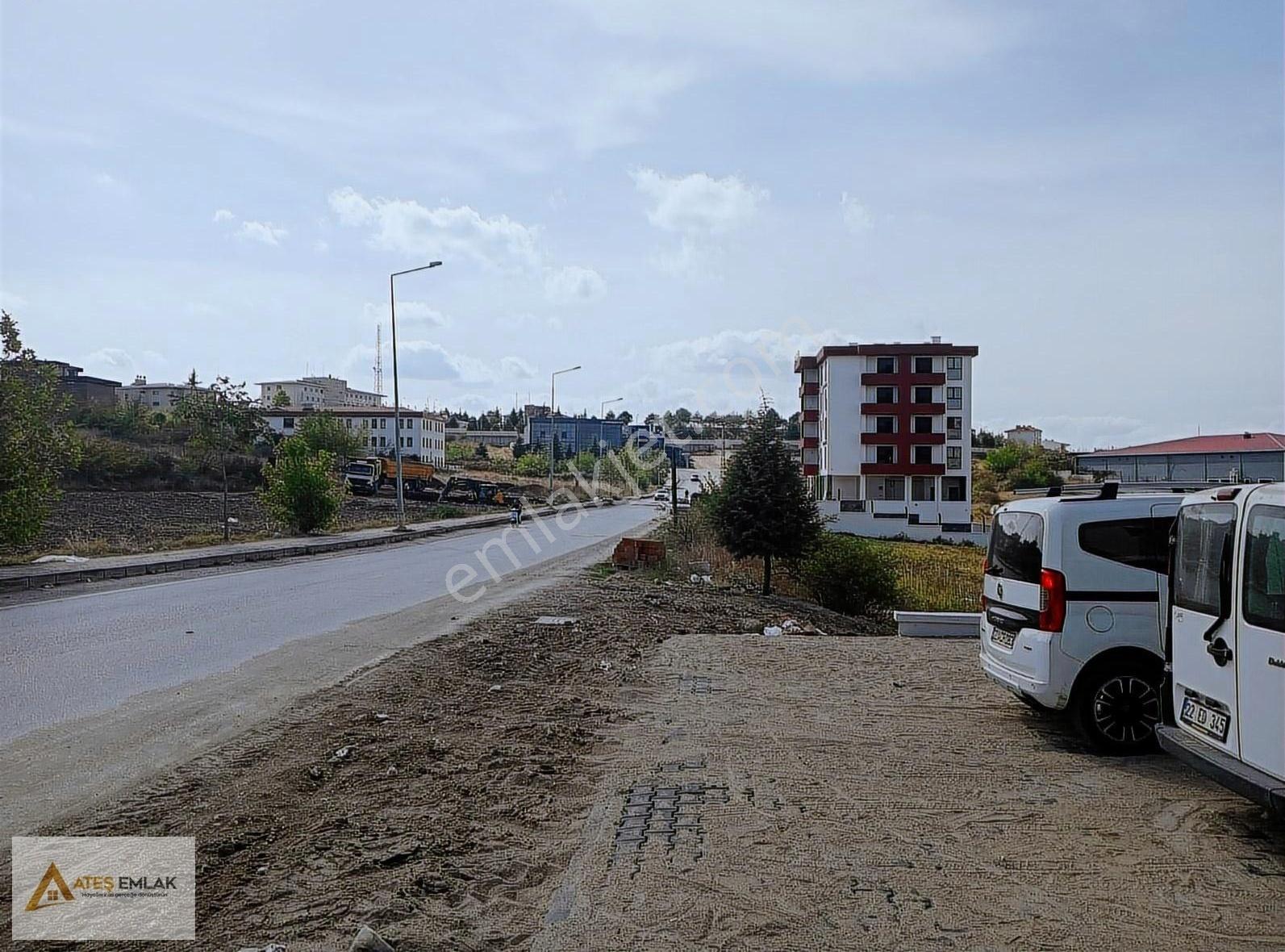 Ateş Emlaktan Kiralık İşyeri - Görsel 8