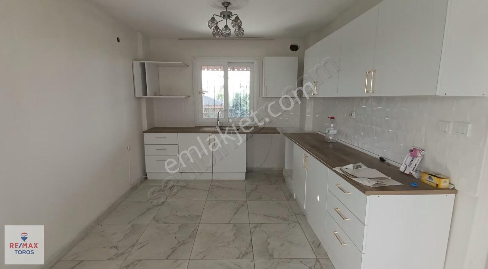 Remax Toros'tan Buluklu'da Triplex Villa - Görsel 2
