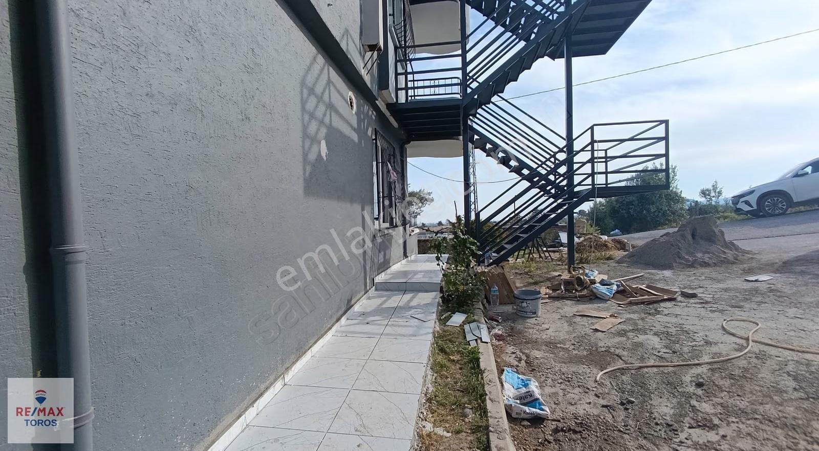 Remax Toros'tan Buluklu'da Triplex Villa - Görsel 30