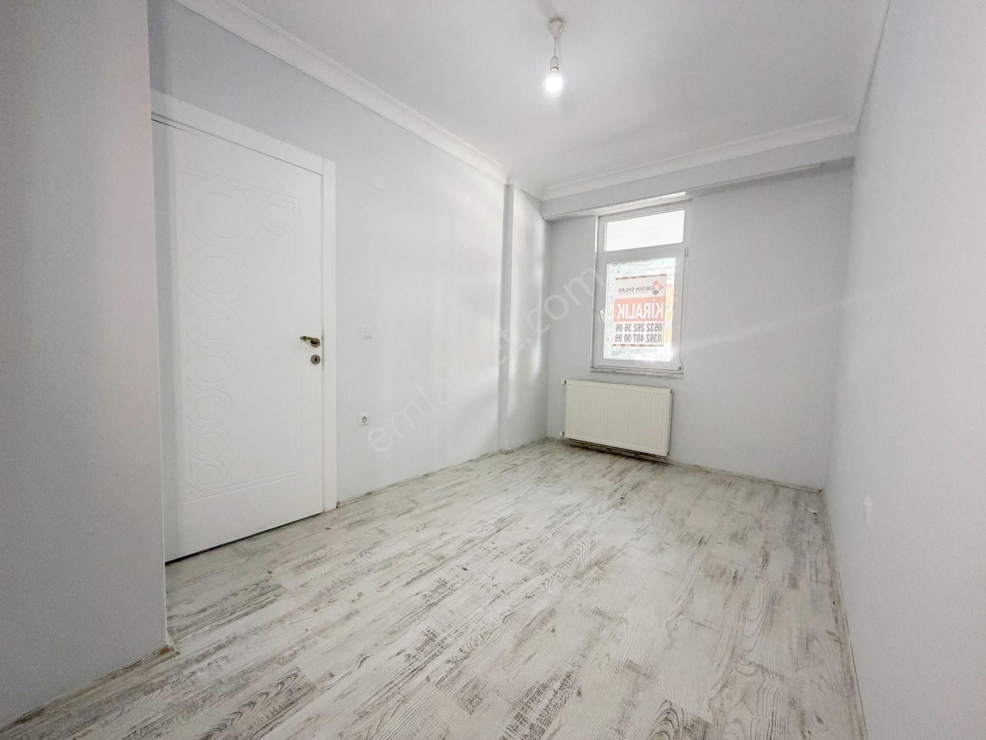 Geniş Balkonlu 2+0 Kombili Kiralık Daire - Görsel 13