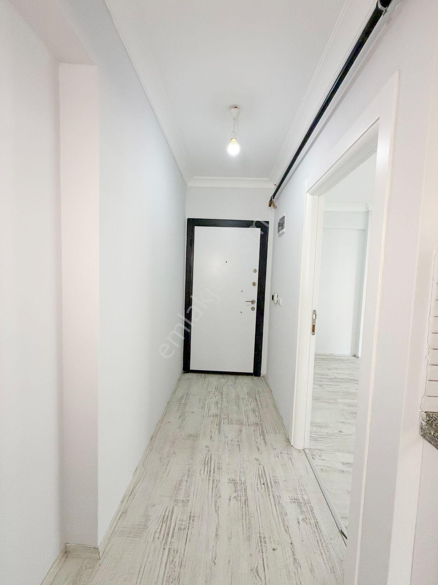 Geniş Balkonlu 2+0 Kombili Kiralık Daire - Görsel 18