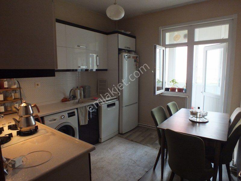 Karaman Merkez Hacıcelal Mahallesi'nde 3+1, 110m² Satılık Daire - Görsel 12