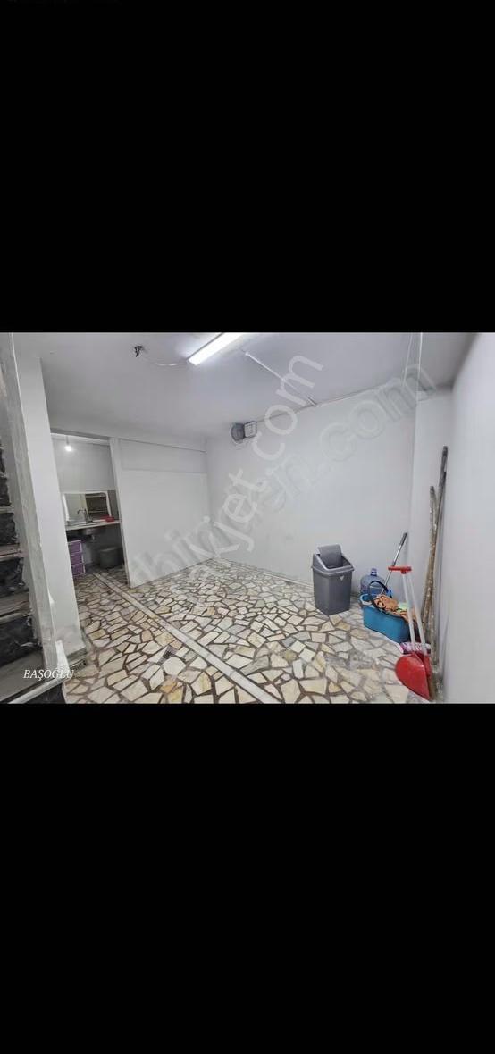 Balipaşa Caddesi'nde Kiralık Köşe Dükkan - Görsel 4