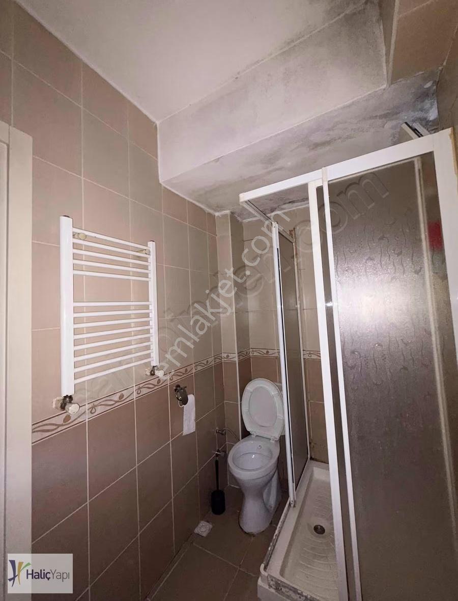 Feriköy Yay Meydanı'nda Kiralık 2+1 Daire - Görsel 9